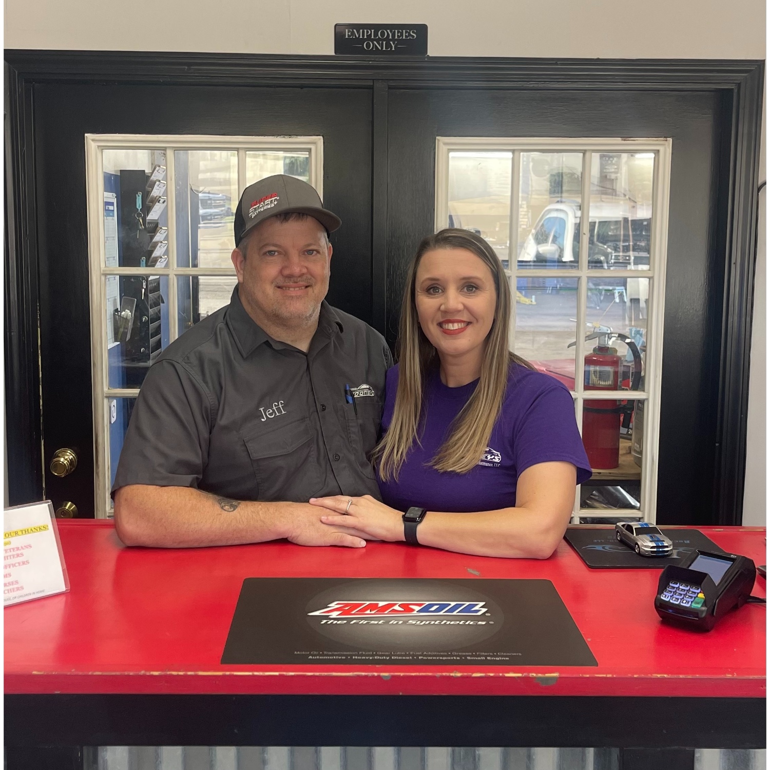 Jeff & Amanda Mooneyham